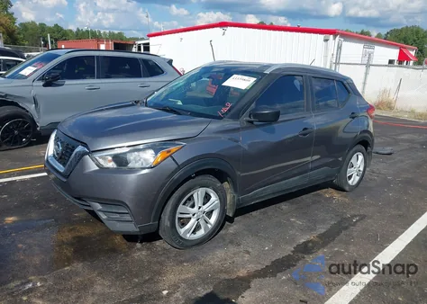 2018 Nissan Kicks S из США, поврежденный, VIN 3N1CP5CU8JL529529